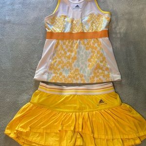 Adidas Tennis outfit ( Small )